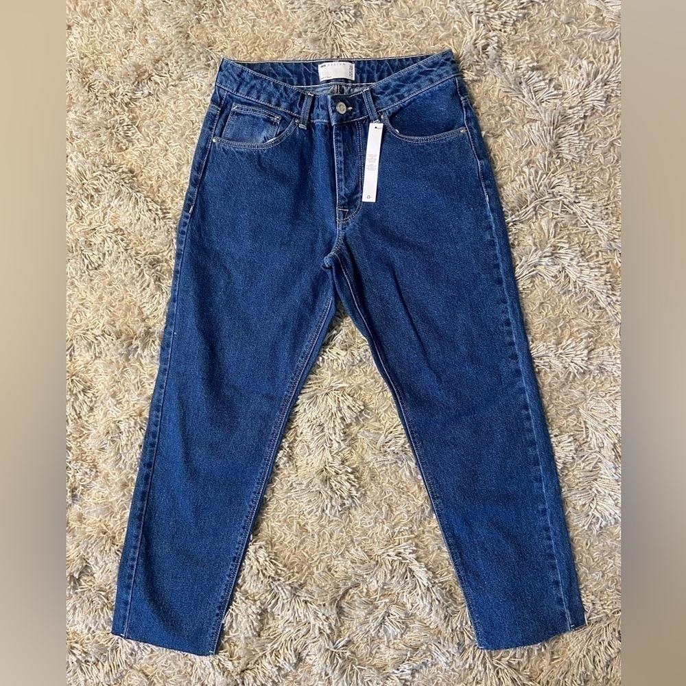 NWT ASOS Design Raw Hem Dark Blue Wash High Rise Mom Denim Jeans W29 L30